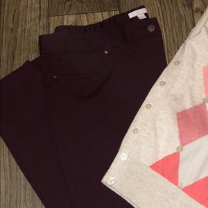 NY&Co Maroon Jegging